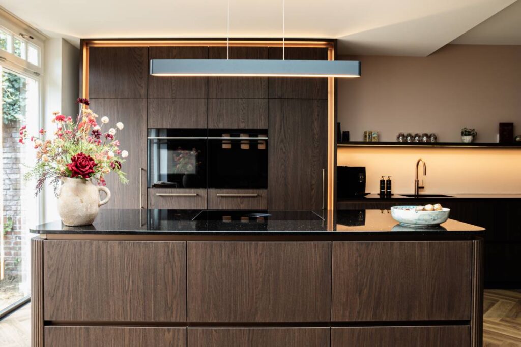 Mereno Milano keuken in donker eiken fineer